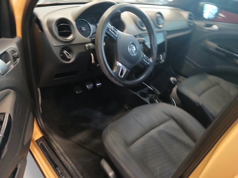 VW - VolksWagen Gol Rallye 1.6 T. Flex 16V 5p