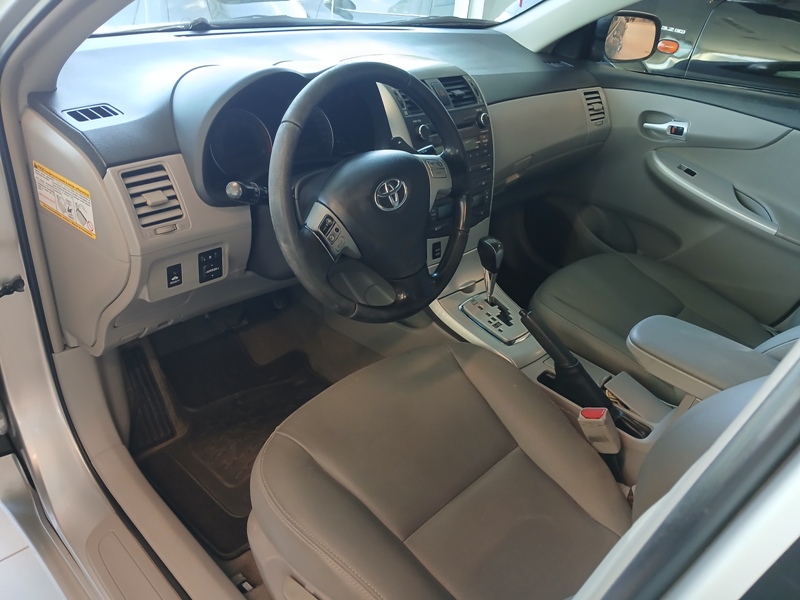 Toyota Corolla XEi 2.0 Flex 16V Aut.