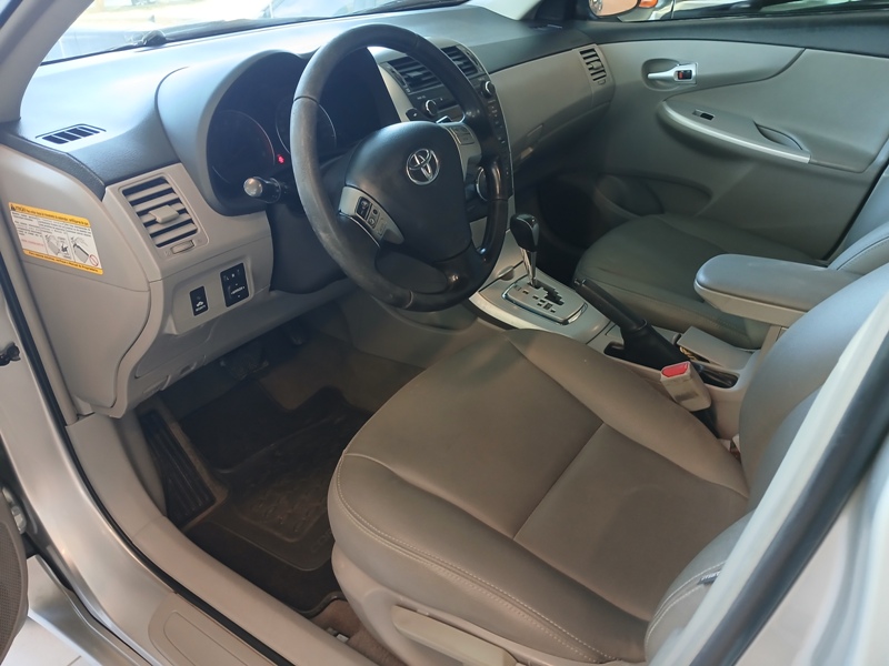 Toyota Corolla XEi 2.0 Flex 16V Aut.