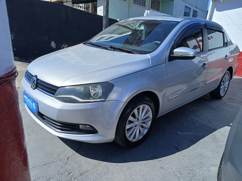 VW - VolksWagen Voyage Confortline 1.6	