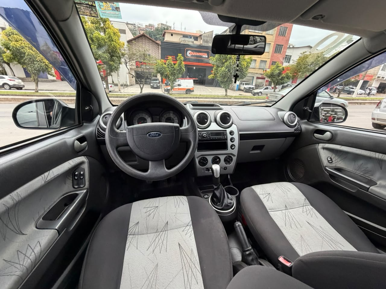 Ford Fiesta Class 1.6 8V 98cv 5p