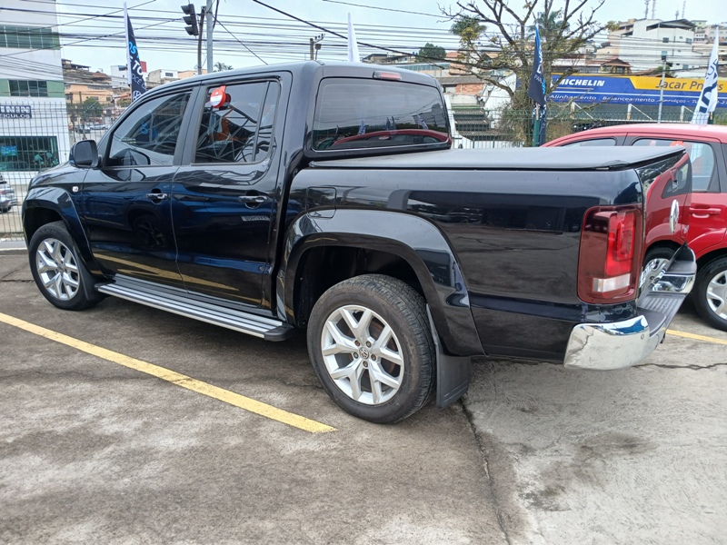 VW - VolksWagen Amarok CD 4x4 High