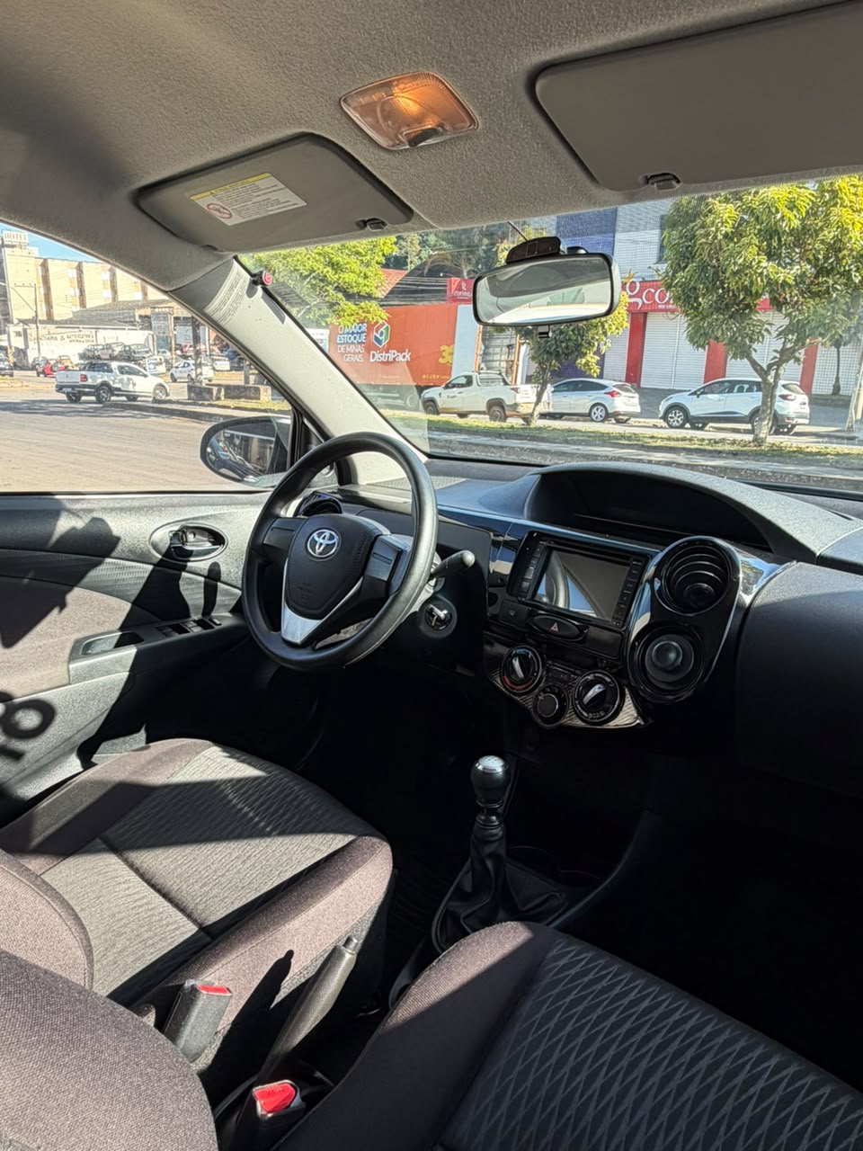 Toyota ETIOS X Plus 1.5 Flex 16V 5p Mec.