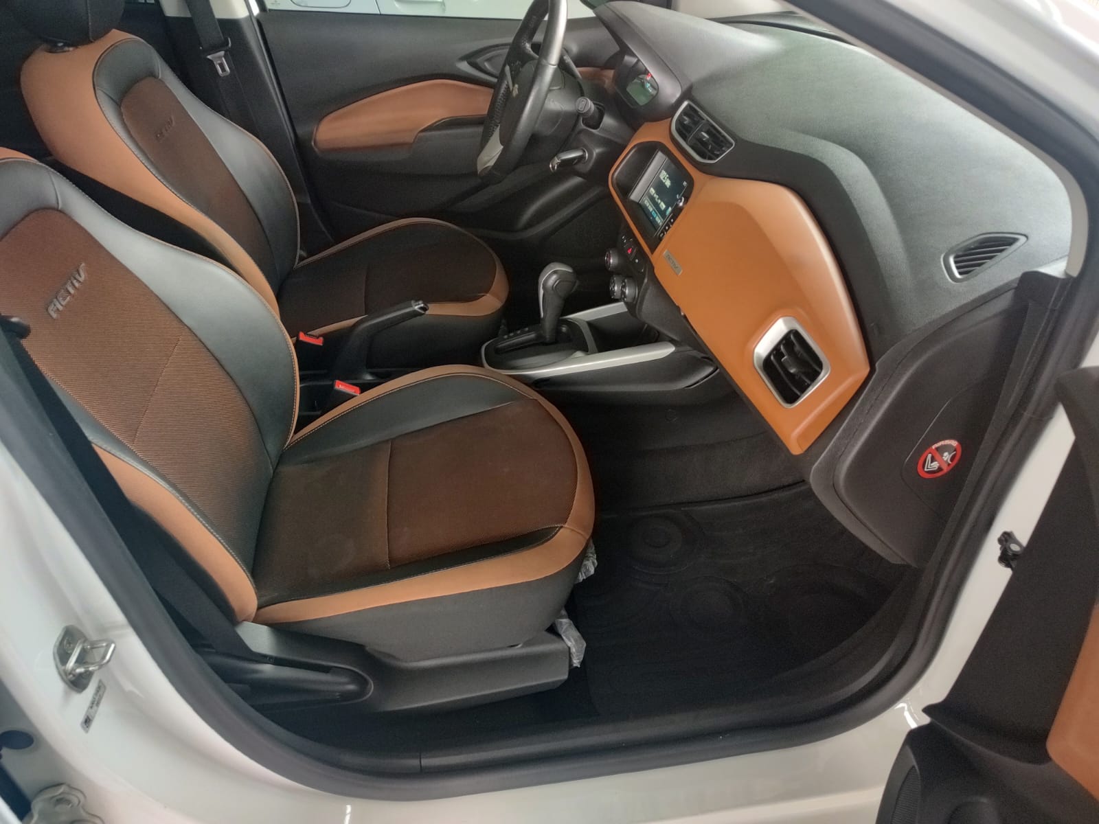 GM - Chevrolet ONIX HATCH ACTIV 1.4 8V Flex 5P Aut.