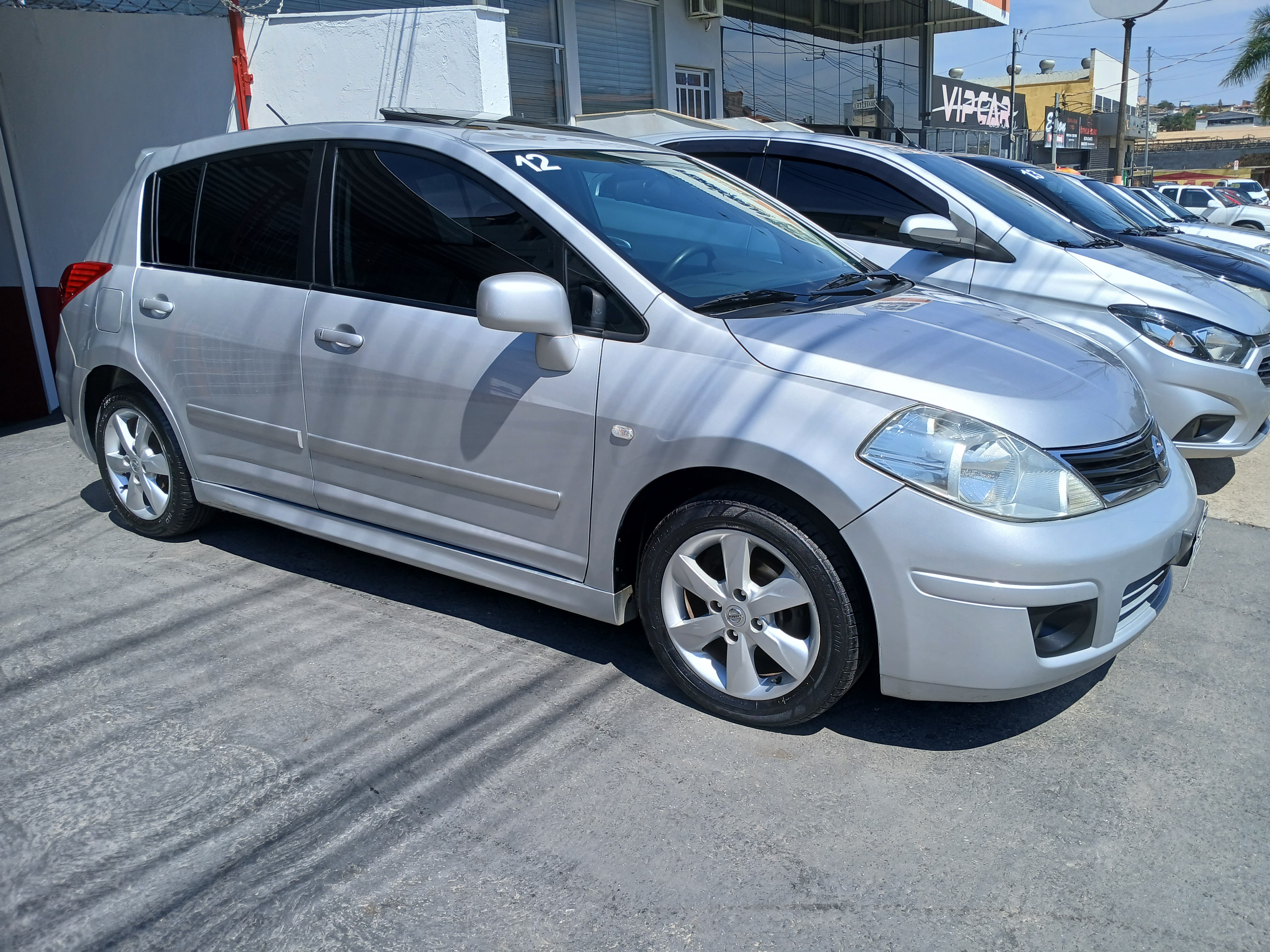 Nissan TIIDA S 1.8/1.8 Flex 16V Aut.