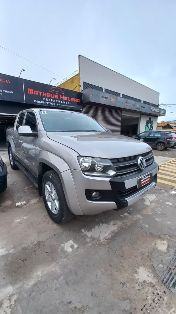 VW - VolksWagen AMAROK Trendline CD 2.0 TDI 4X4 Dies Aut