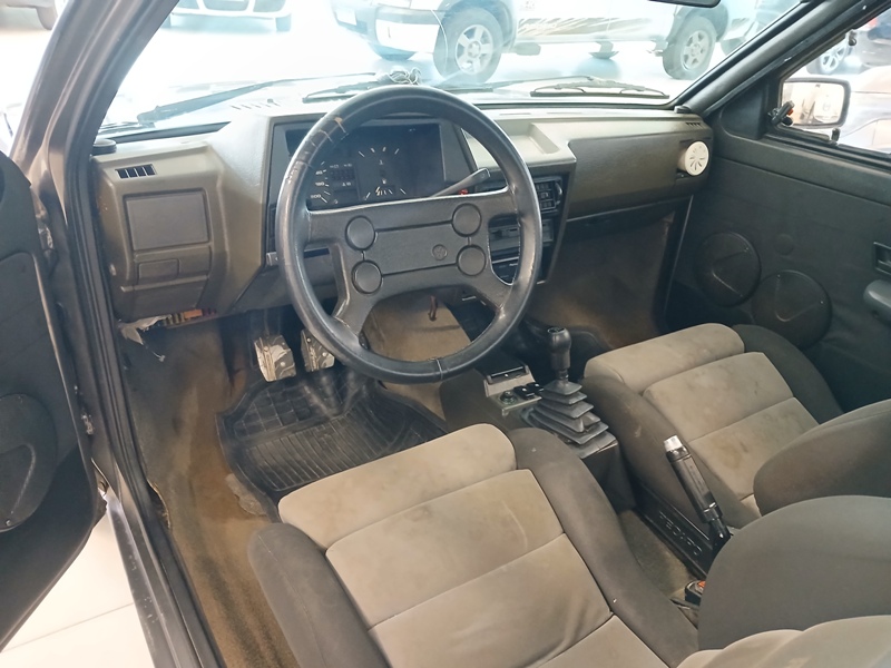 VW - VolksWagen Saveiro CL/ Summer 1.8 Mi e 1.8