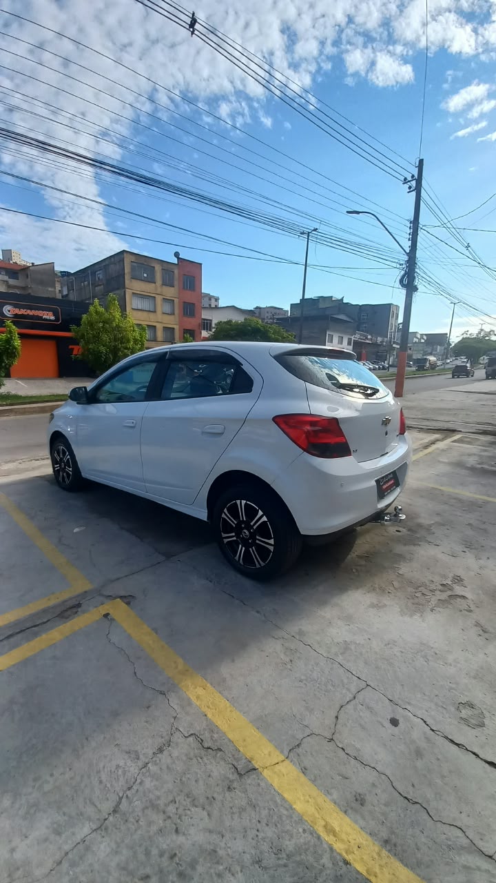 GM - Chevrolet ONIX HATCH LT 1.0 8V FlexPower 5p Mec.