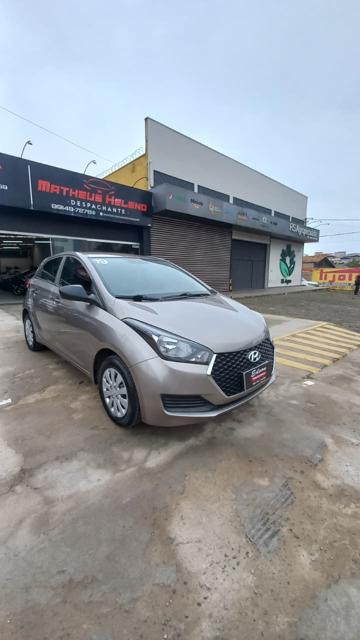 Hyundai HB20 Unique 1.0 Flex 12V Mec.