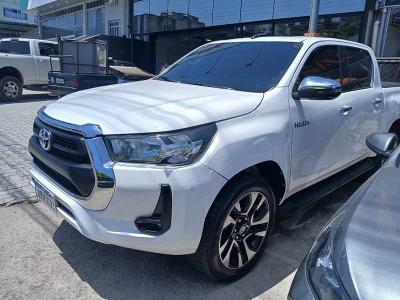 Toyota Hilux CD SRV 4x4 2.8 TDI Diesel Aut.