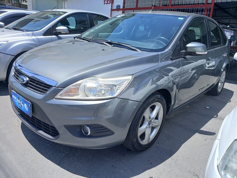 Ford Focus 1.6 S/SE/SE Plus Flex 8V/16V  5p